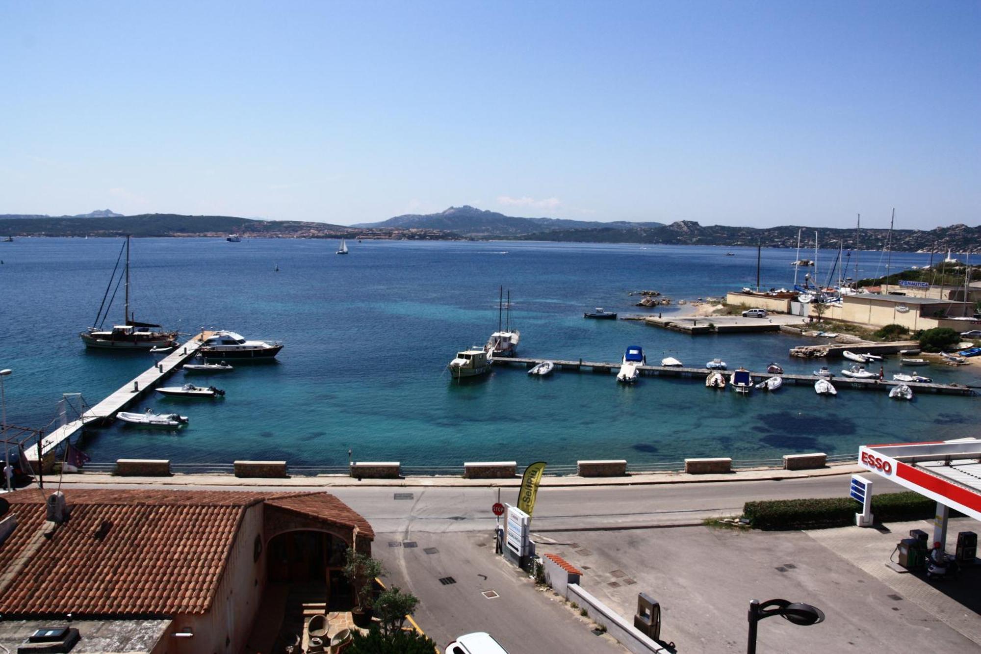 Hotel Miralonga La Maddalena  Exterior foto